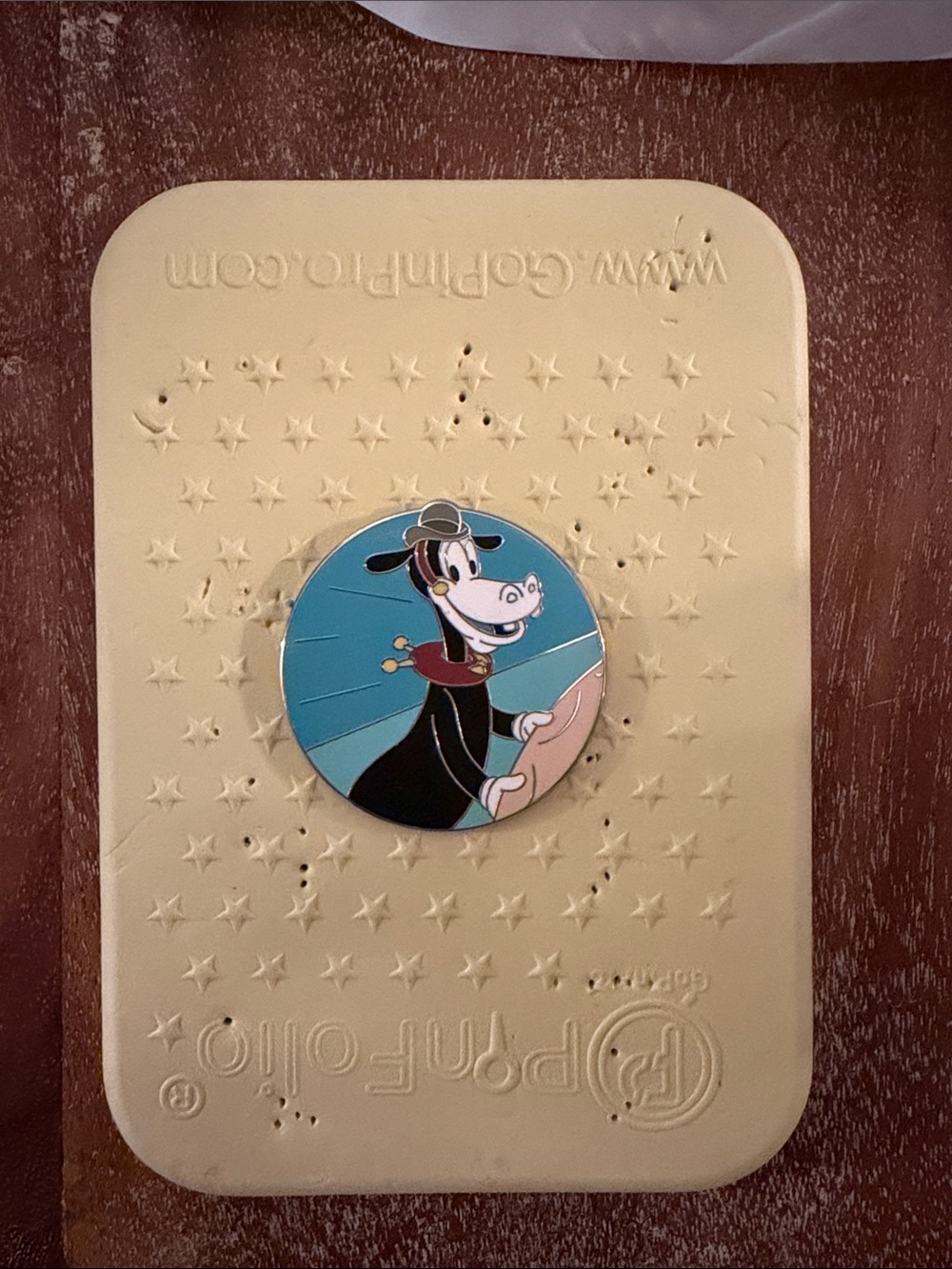 mickey mouse clubhouse mystery pin